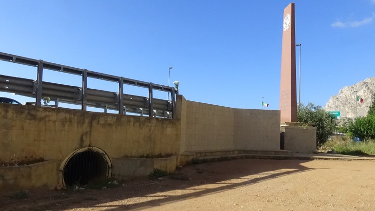 La Rete “Palermo pulita” ad Isola delle Femmine per pulire il Giardino della Memoria