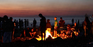 Isola, il sindaco vieta tende e falò per ferragosto