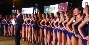 Selezioni provinciali di Miss Italia a Isola delle Femmine. Vince Letizia Lombardo.