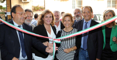 Inaugurata l’agenzia del lavoro di Isola. Assessore Lucido: “Siamo d’esempio per gli altri Comuni”