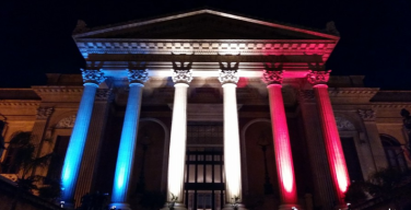 La Marsigliese intonata dal coro del Teatro Massimo emoziona i palermitani