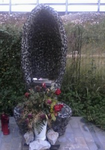 MADONBNA2
