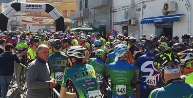 In bici da Isola delle Femmine a Montelepre, al via la settima edizione della “Granfondo del Golfo”